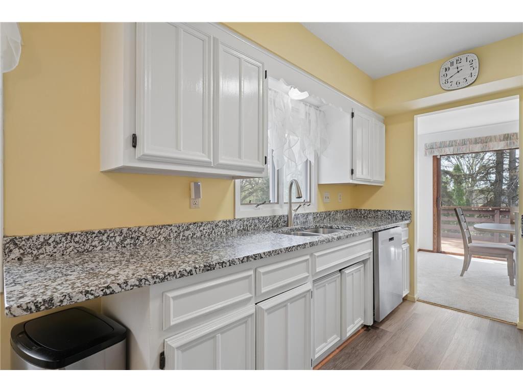 944 Pine View Court Saint Paul MN 55119 7060922 image11