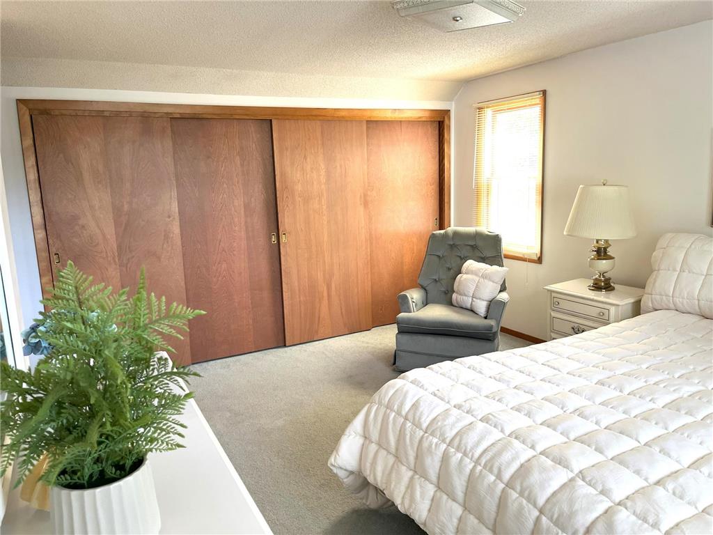 944 S Hampton Street Fairmont MN 56031 6796785 image30