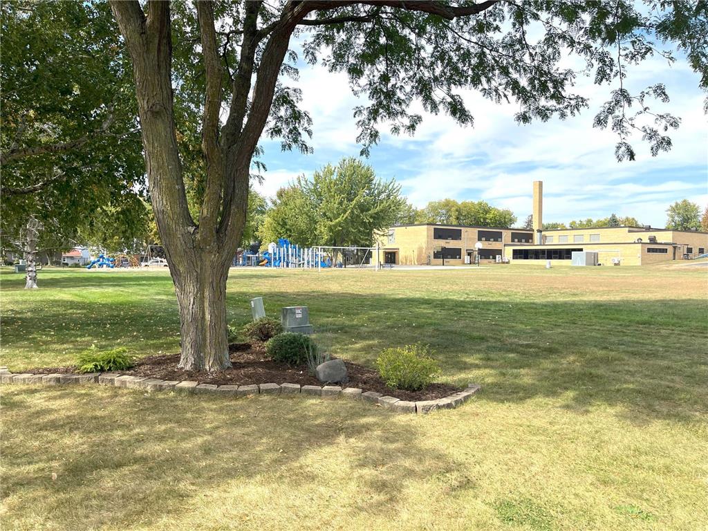 944 S Hampton Street Fairmont MN 56031 6796785 image54