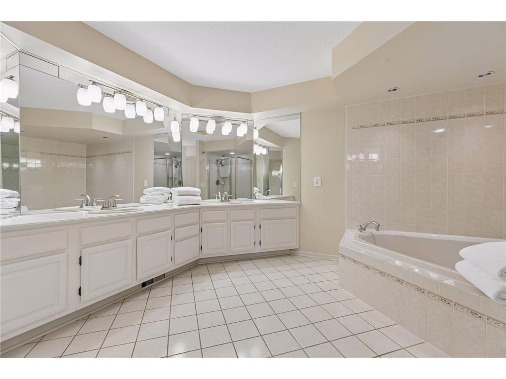 9440 Abigail Court Inver Grove Heights MN 55077 7031413 image15