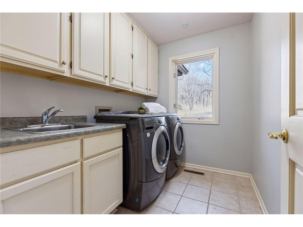 9440 Abigail Court Inver Grove Heights MN 55077 7031413 image16