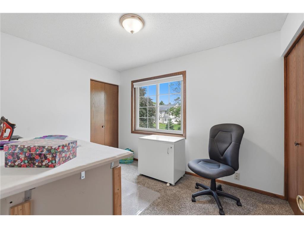 9445 Hillingdon Road Woodbury MN 55125 7095666 image20