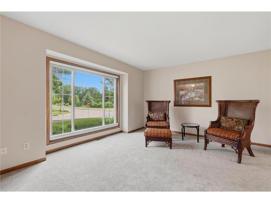 9445 Hillingdon Road Woodbury MN 55125 7095666 image3
