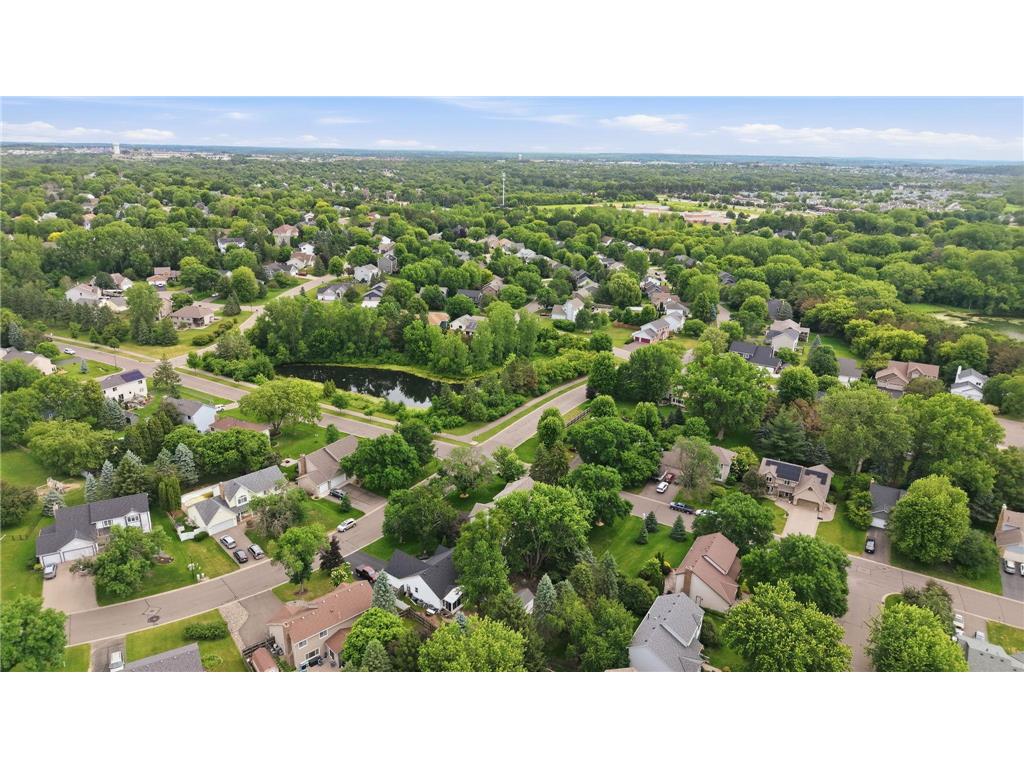 9445 Hillingdon Road Woodbury MN 55125 7095666 image30