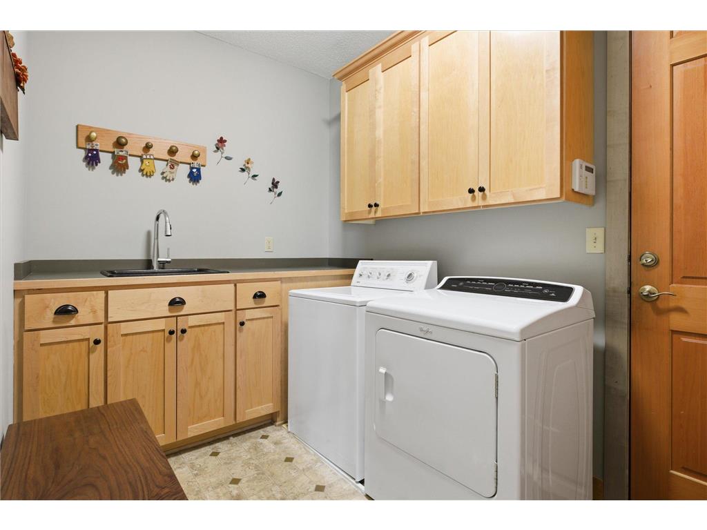 9447 Woodridge Court Savage MN 55378 7062445 image24