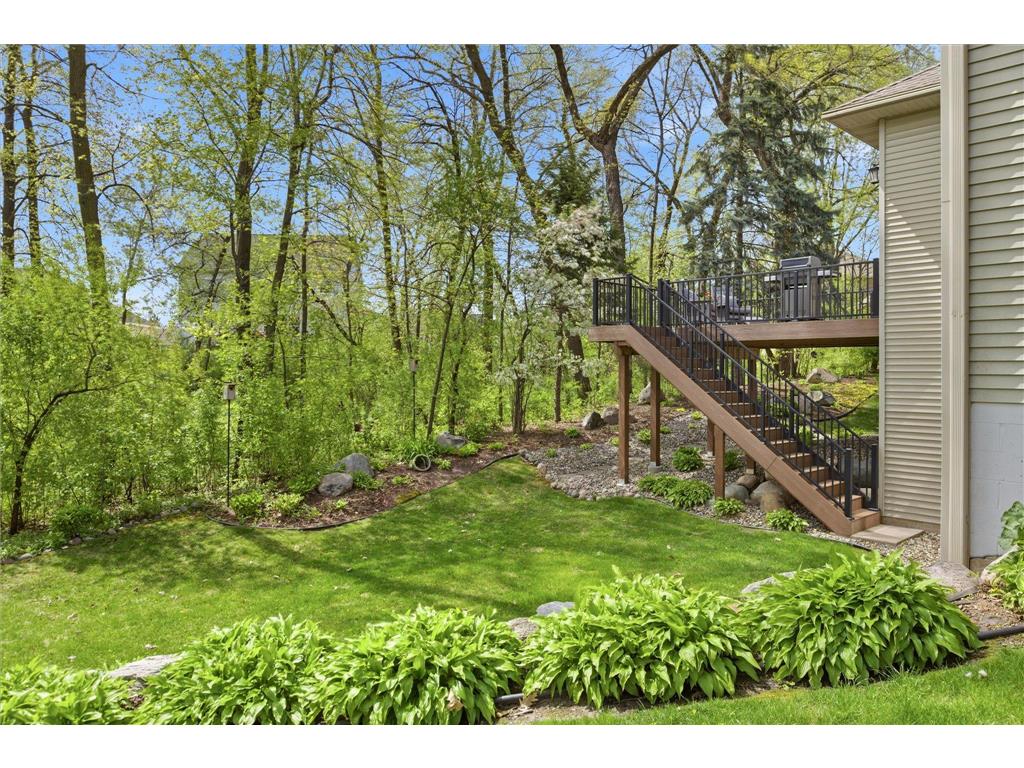9447 Woodridge Court Savage MN 55378 7062445 image37