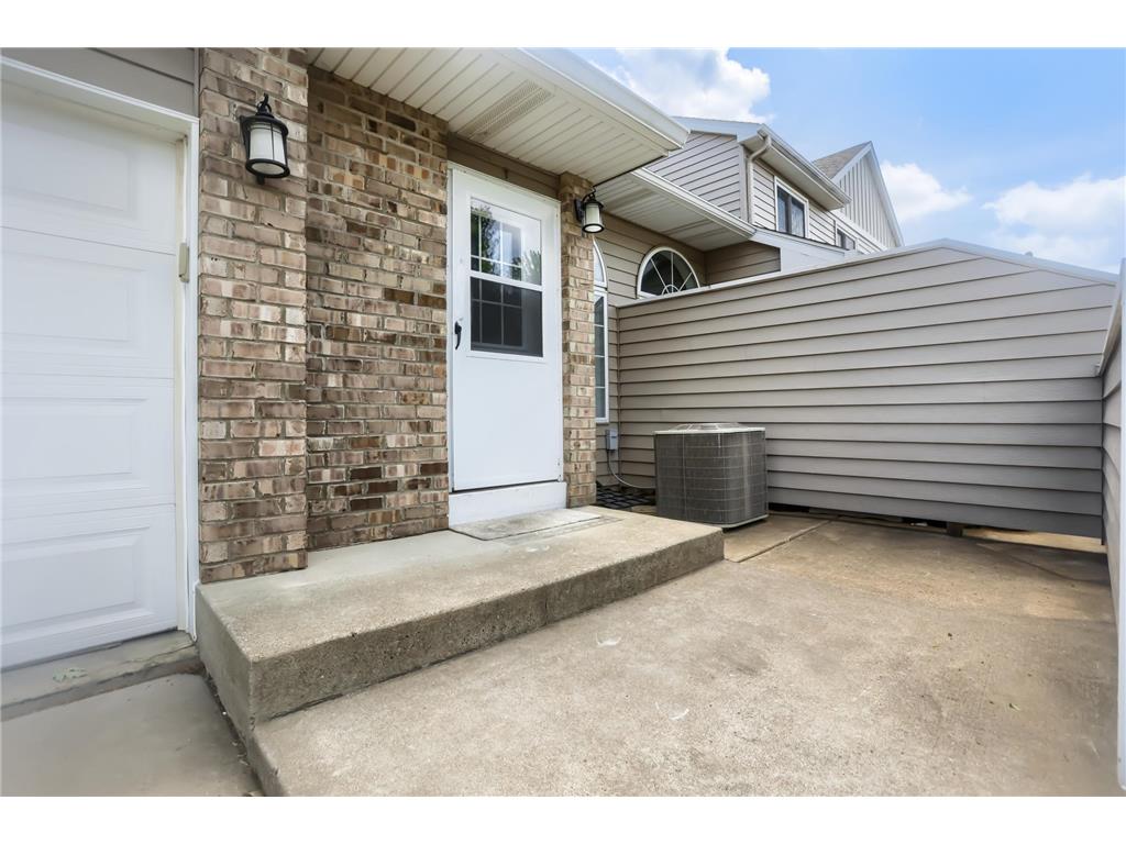 945 106th Lane NW #69 Coon Rapids MN 55433 7101642 image14