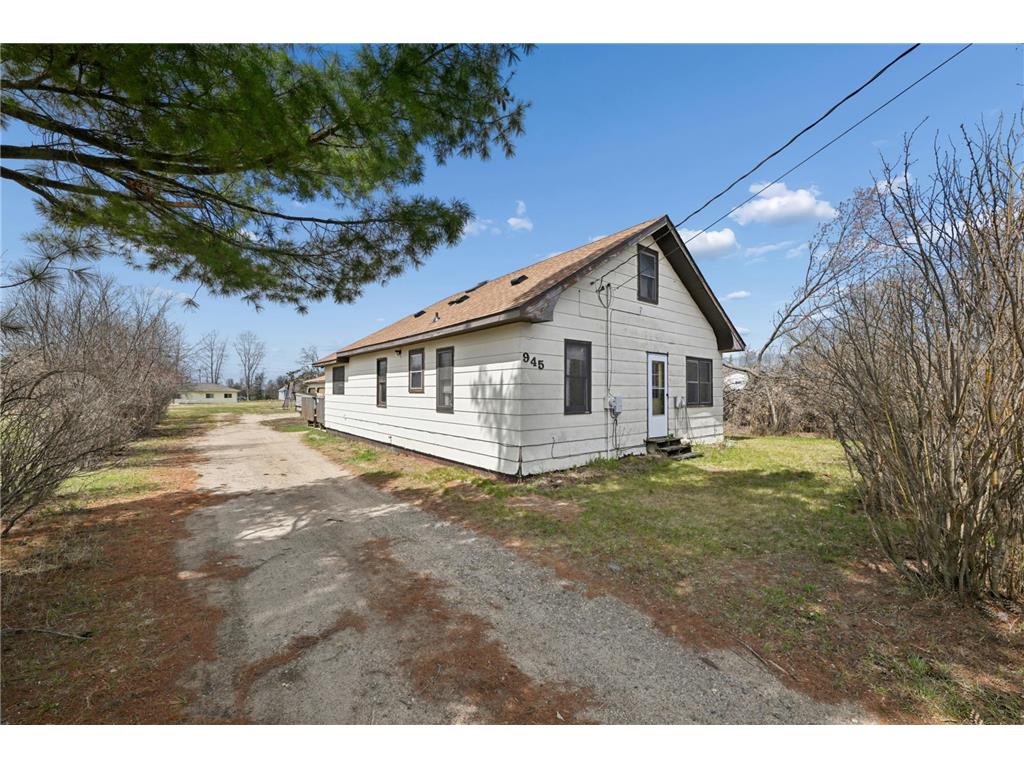 945 East Avenue NE Bemidji MN 56601 7059886 image1