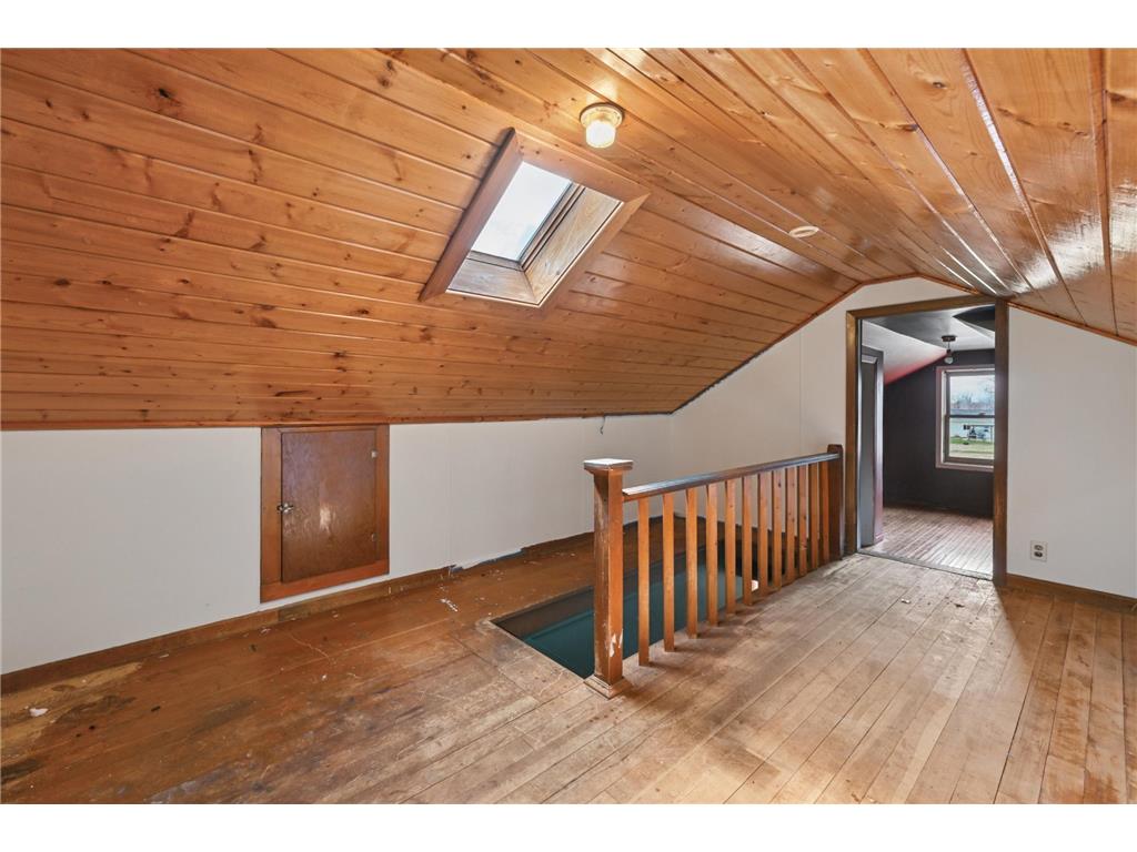 945 East Avenue NE Bemidji MN 56601 7059886 image16