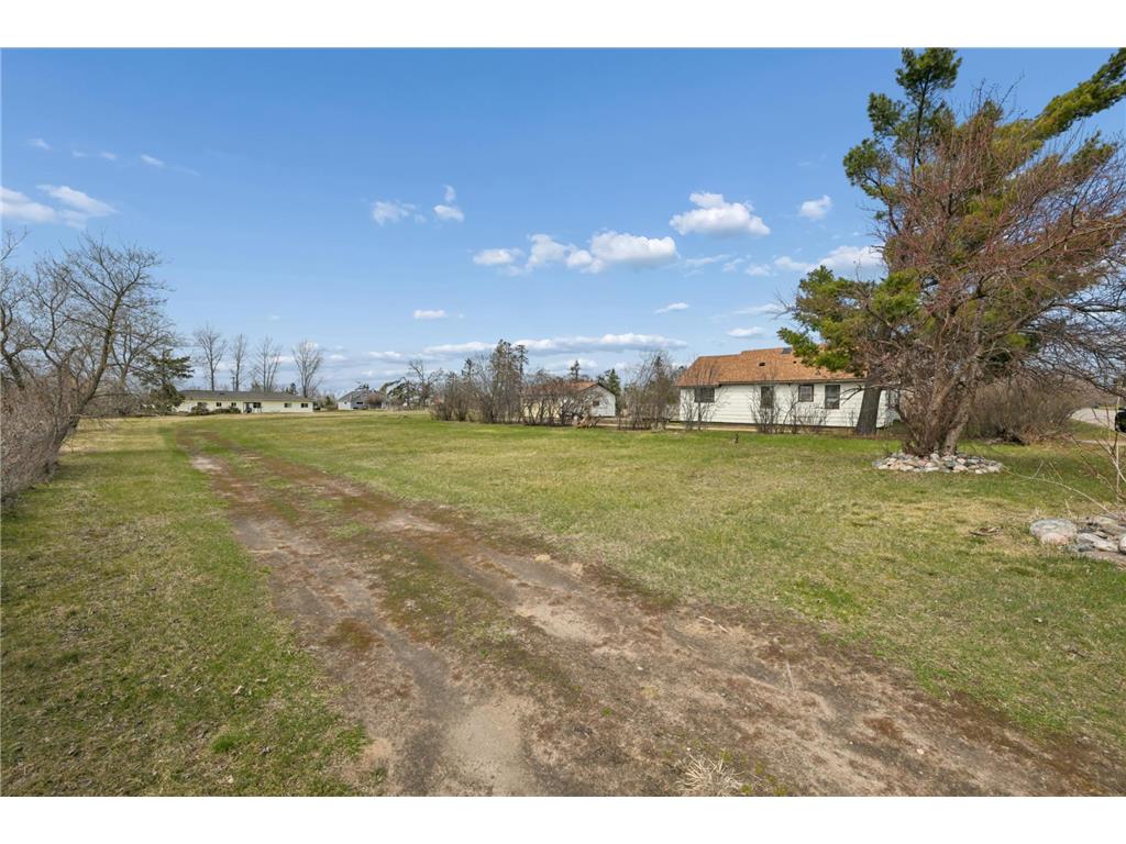 945 East Avenue NE Bemidji MN 56601 7059886 image21