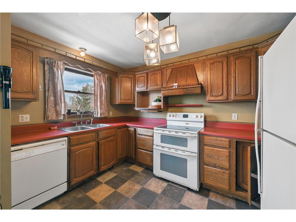 945 East Avenue NE Bemidji MN 56601 7059886 image6