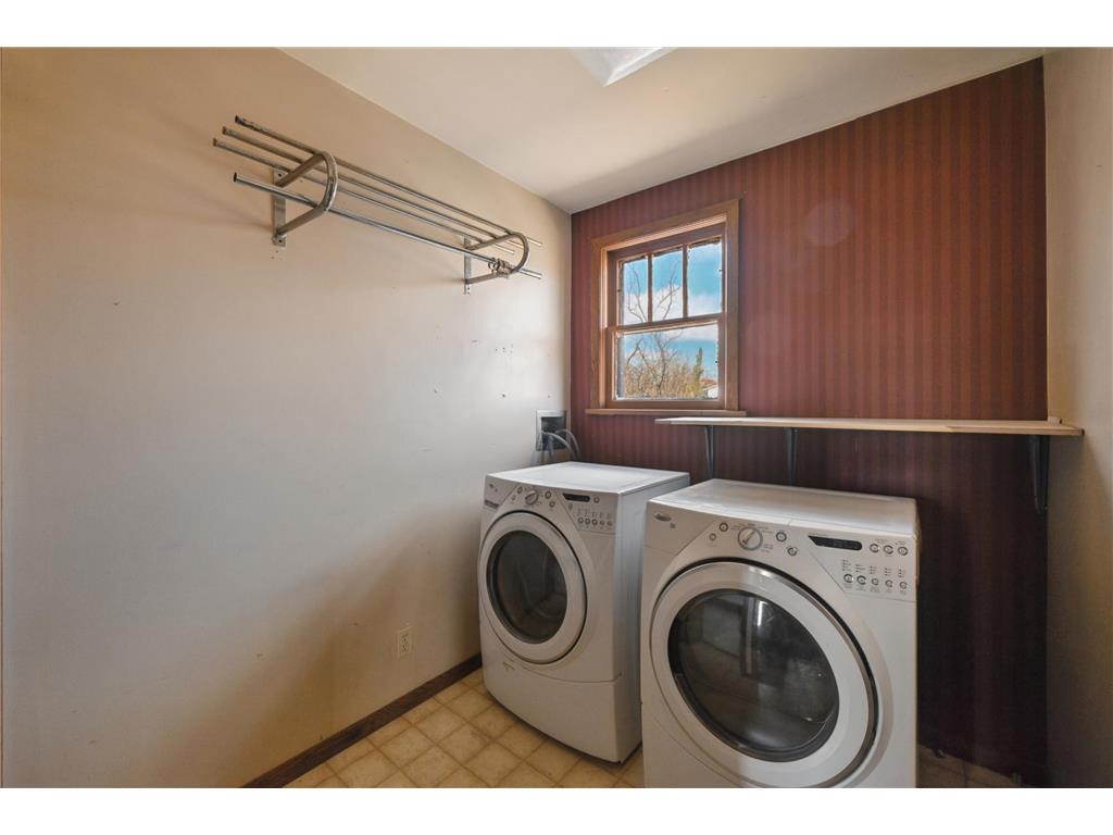 945 East Avenue NE Bemidji MN 56601 7059886 image9