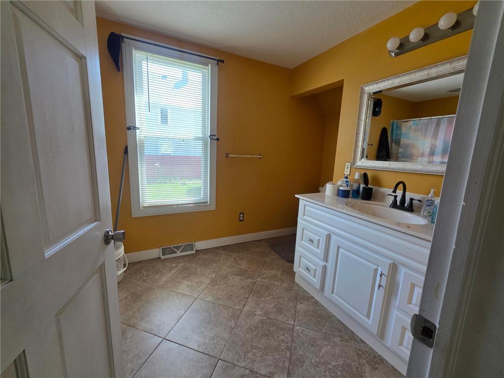 945 Geranium Avenue E Saint Paul MN 55106 7035668 image7