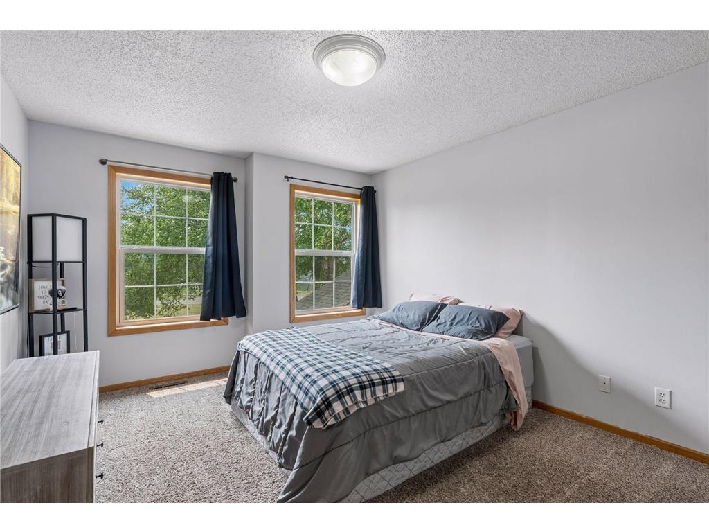 945 Golden Way NW Isanti MN 55040 7092166 image11
