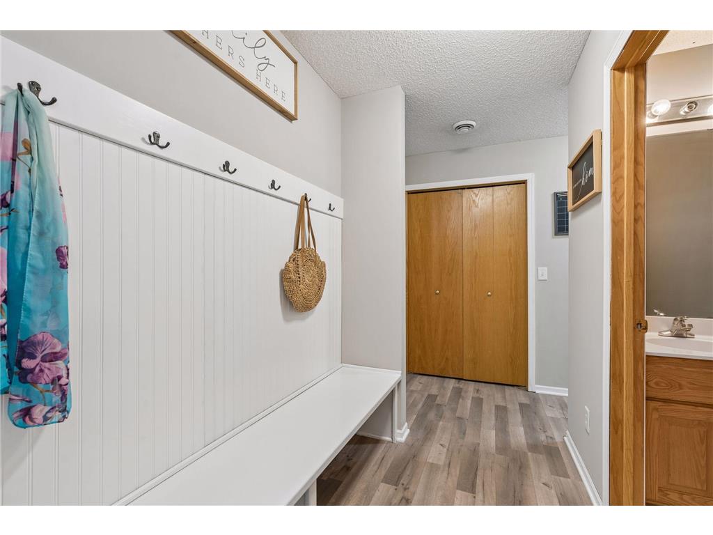 945 Golden Way NW Isanti MN 55040 7092166 image21