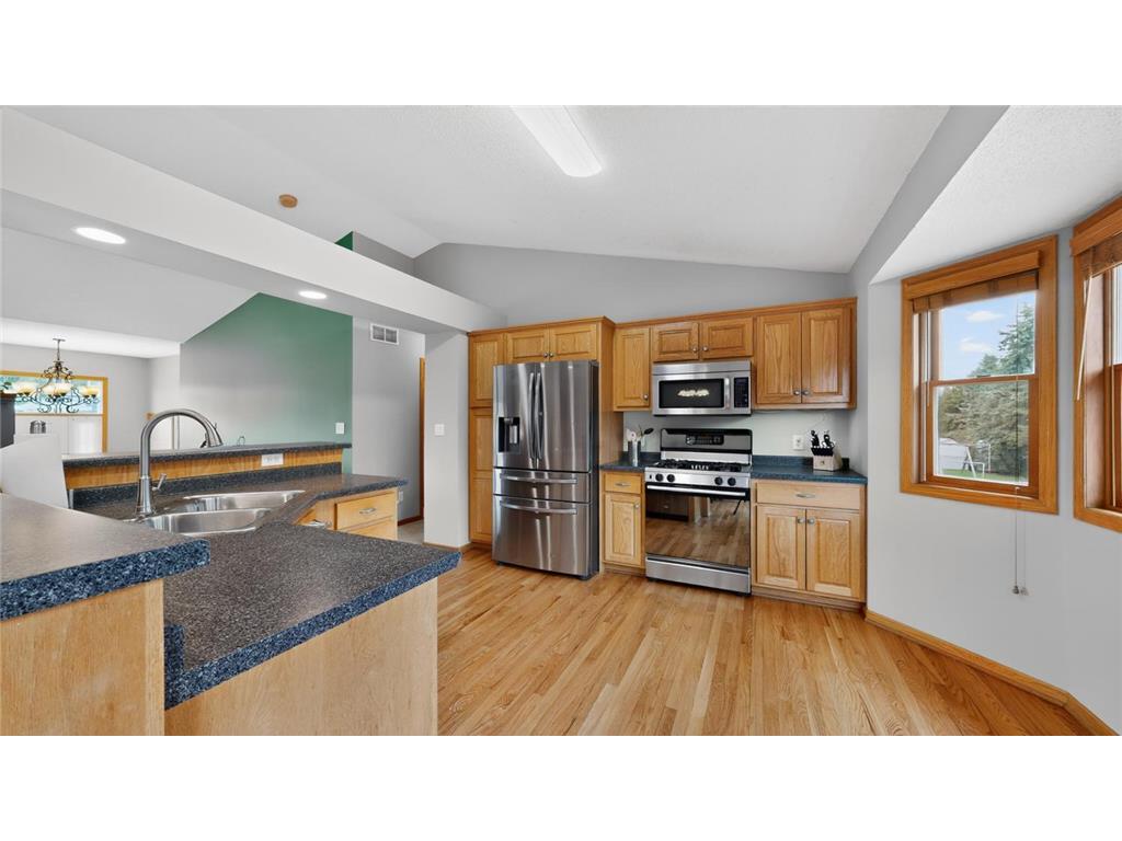 945 Golfers Court SE Rochester MN 55904 7051243 image6