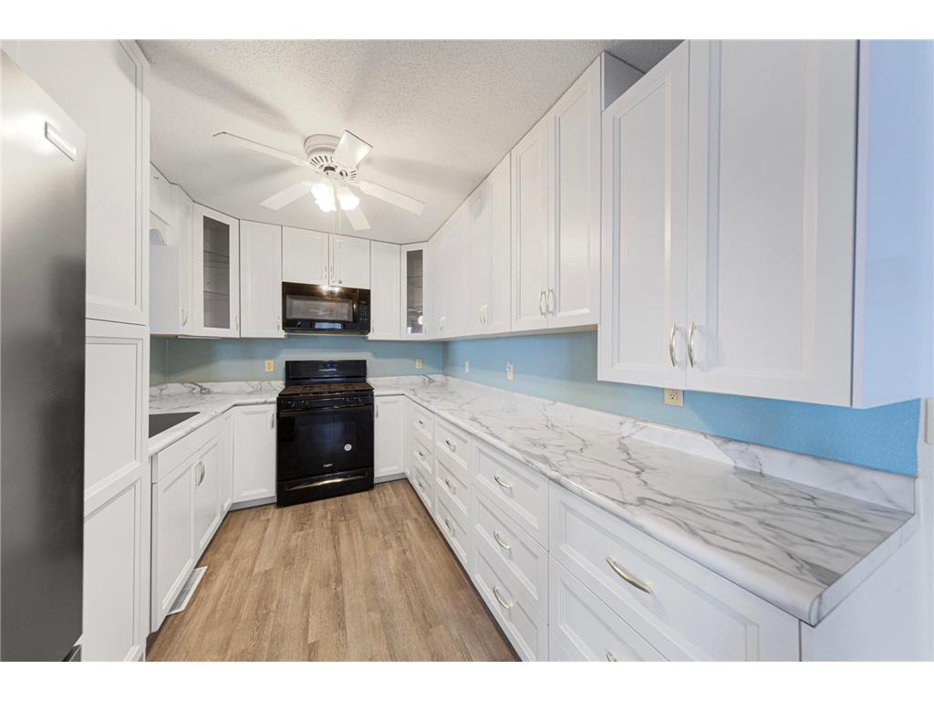 945 Reed Street N Waterville MN 56096 - Tetonka 7034029 image24