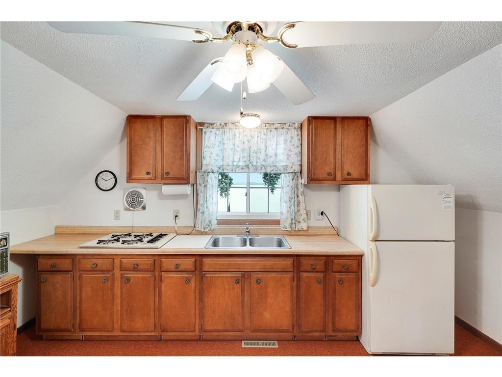 945 Reed Street N Waterville MN 56096 - Tetonka 7108020 image37