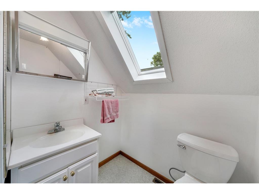 945 Reed Street N Waterville MN 56096 - Tetonka 7108020 image41