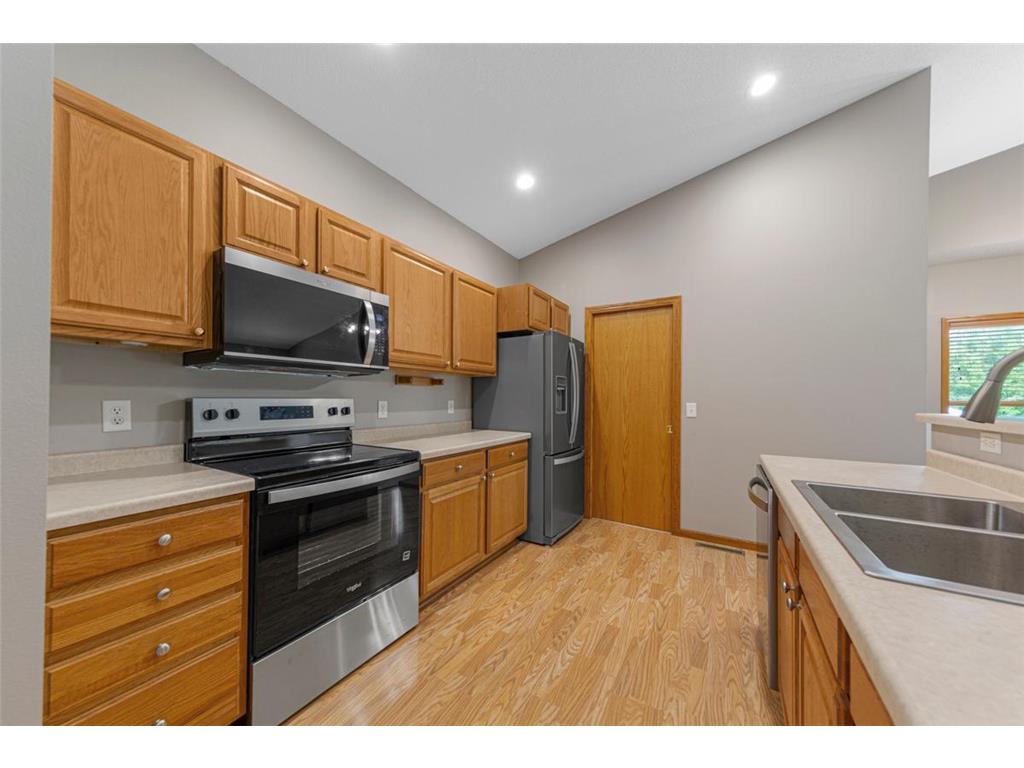 945 Rice Street Faribault MN 55021 7033162 image14