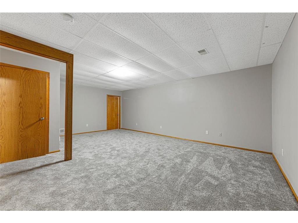 945 Rice Street Faribault MN 55021 7033162 image31