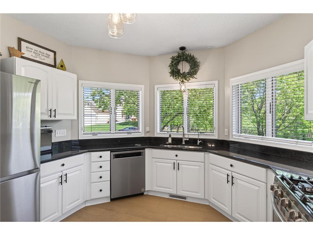 9459 Kirkwood Way N Maple Grove MN 55369 7064683 image8