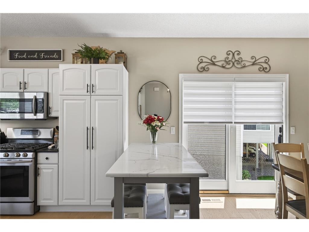 9459 Kirkwood Way N Maple Grove MN 55369 7064683 image9