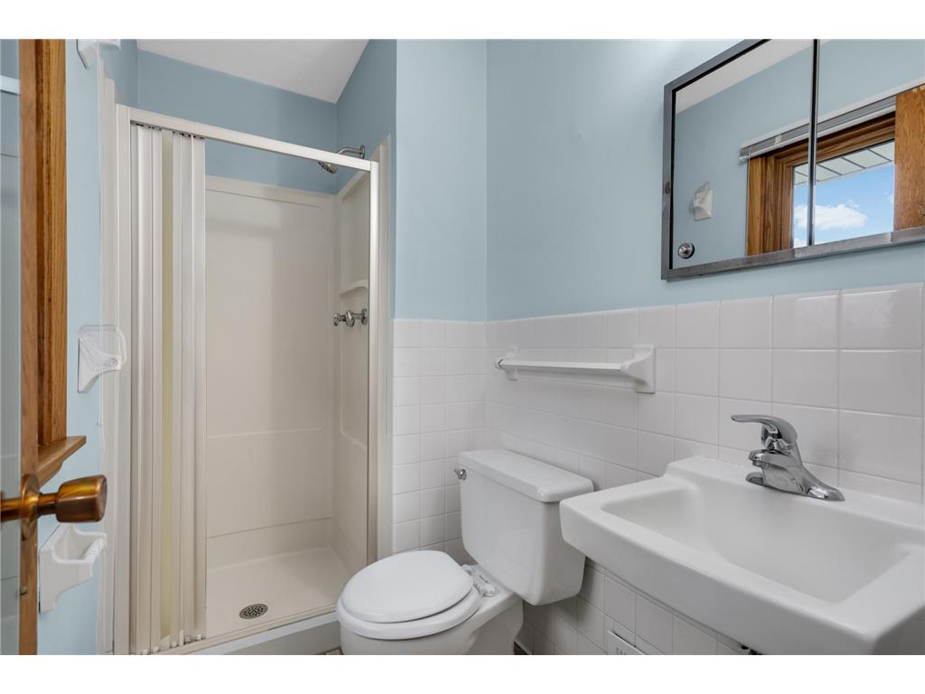 946 Redwood Drive Apple Valley MN 55124 7036673 image17