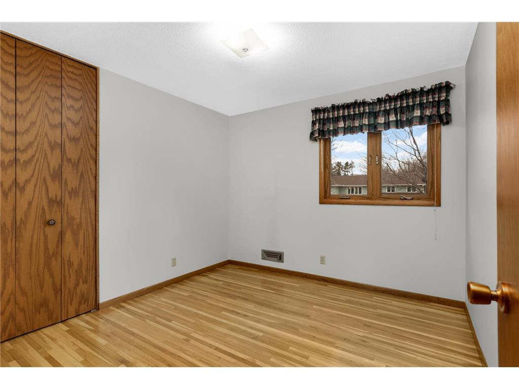 946 Redwood Drive Apple Valley MN 55124 7036673 image19