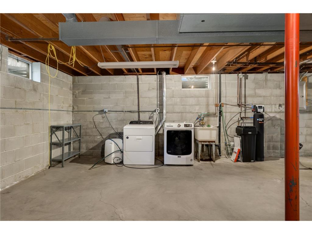 946 Redwood Drive Apple Valley MN 55124 7036673 image21