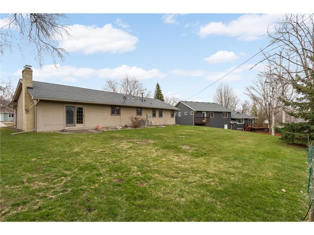 946 Redwood Drive Apple Valley MN 55124 7036673 image25