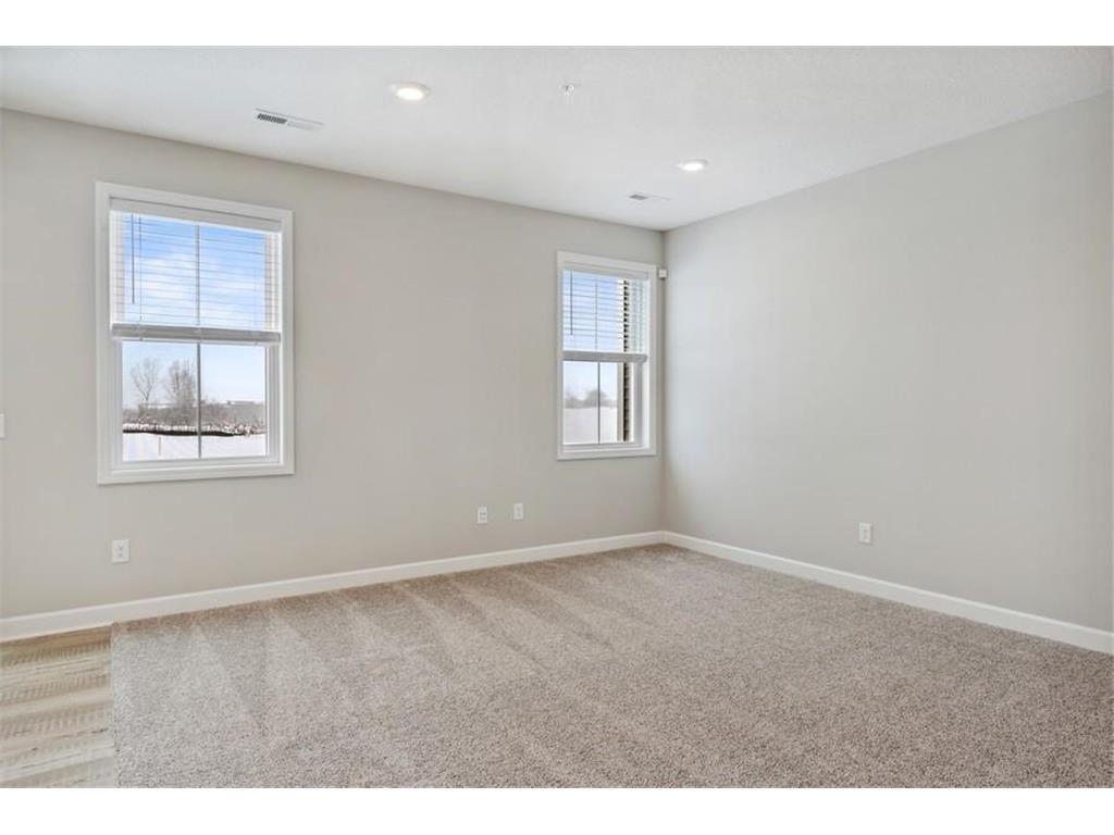 9469 4th Street N Lake Elmo MN 55042 6757086 image15