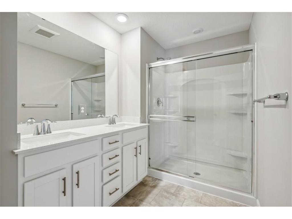 9469 4th Street N Lake Elmo MN 55042 6757086 image24