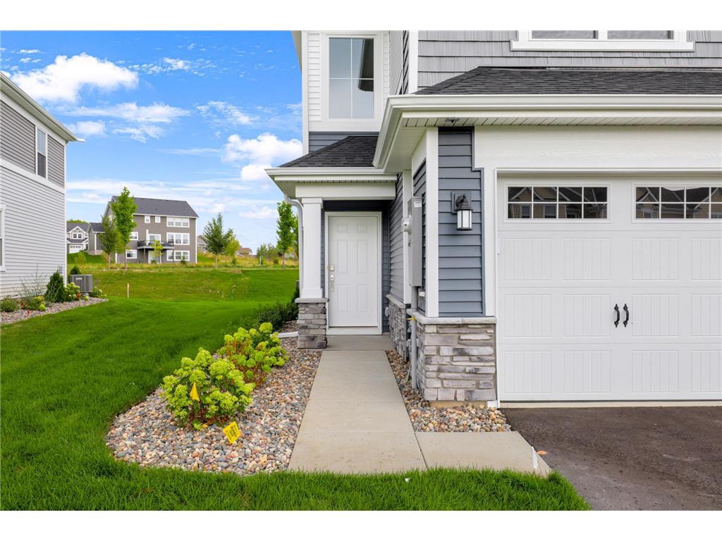 9469 4th Street N Lake Elmo MN 55042 6757086 image28