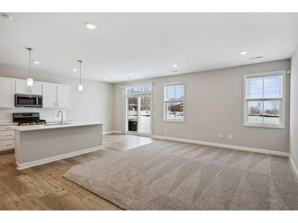 9469 4th Street N Lake Elmo MN 55042 6757086 image4