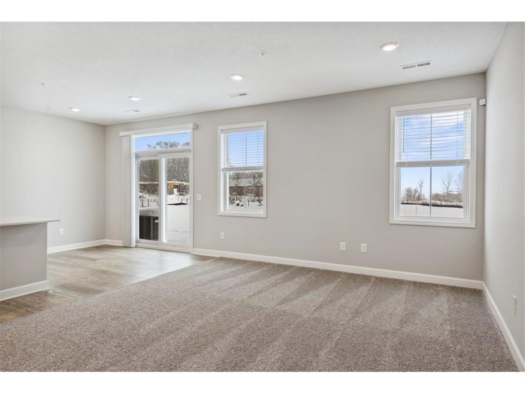 9469 4th Street N Lake Elmo MN 55042 6757086 image5