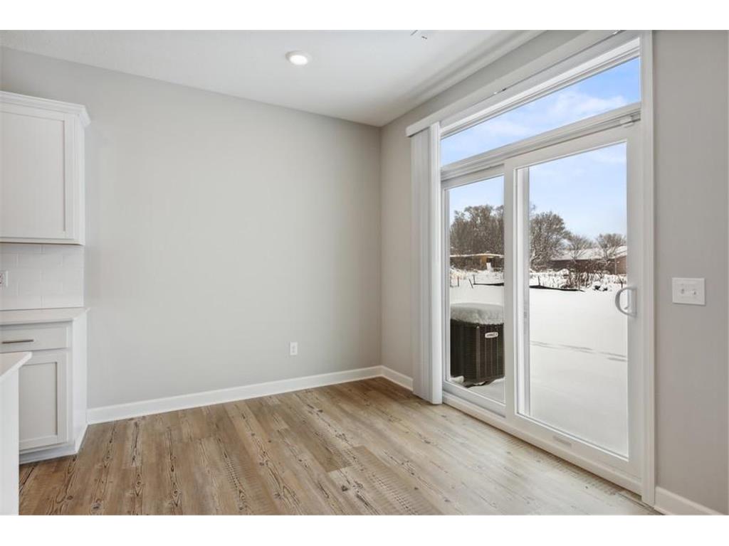 9469 4th Street N Lake Elmo MN 55042 6757086 image9