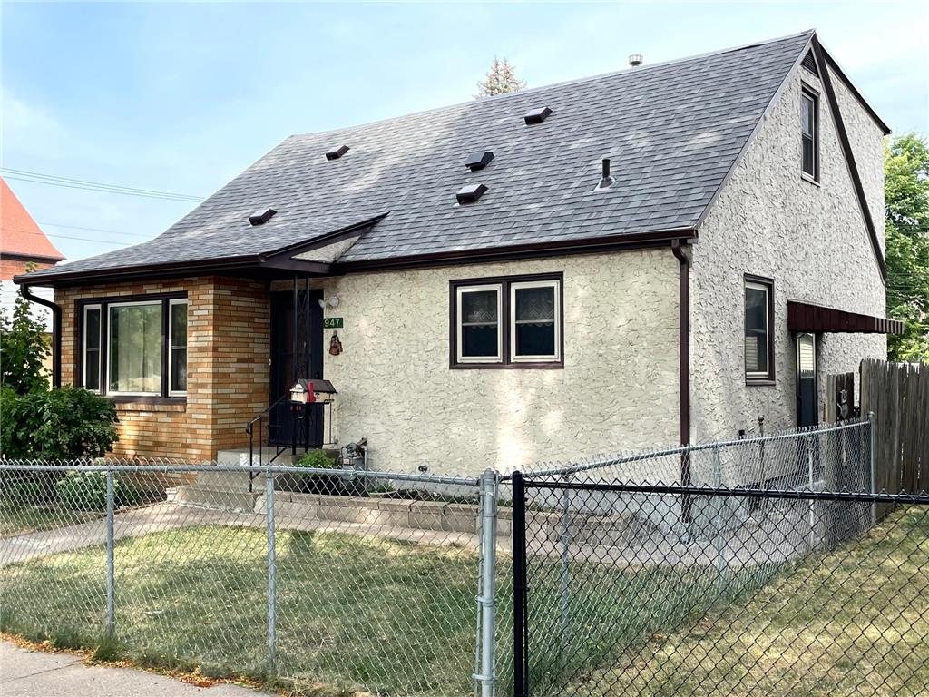 947 Jessamine Avenue E Saint Paul MN 55106 6431379 image1