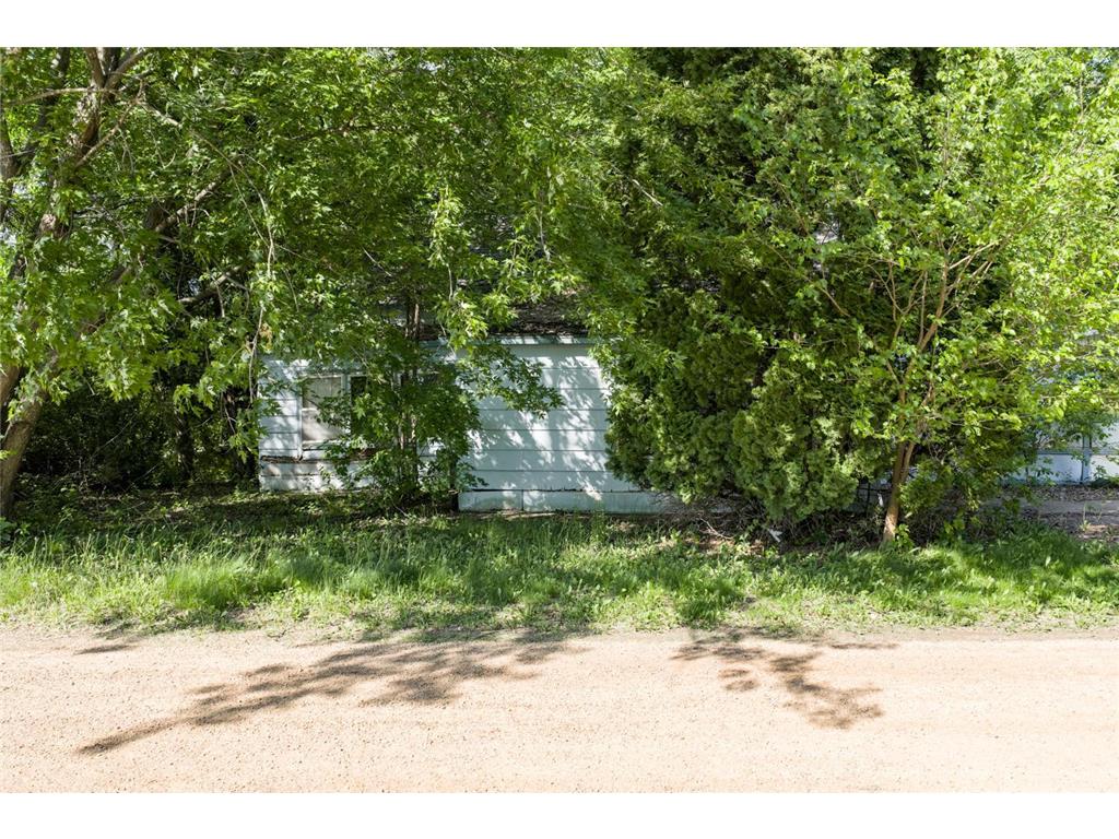 947 Stoughton Avenue Chaska MN 55318 7059566 image6