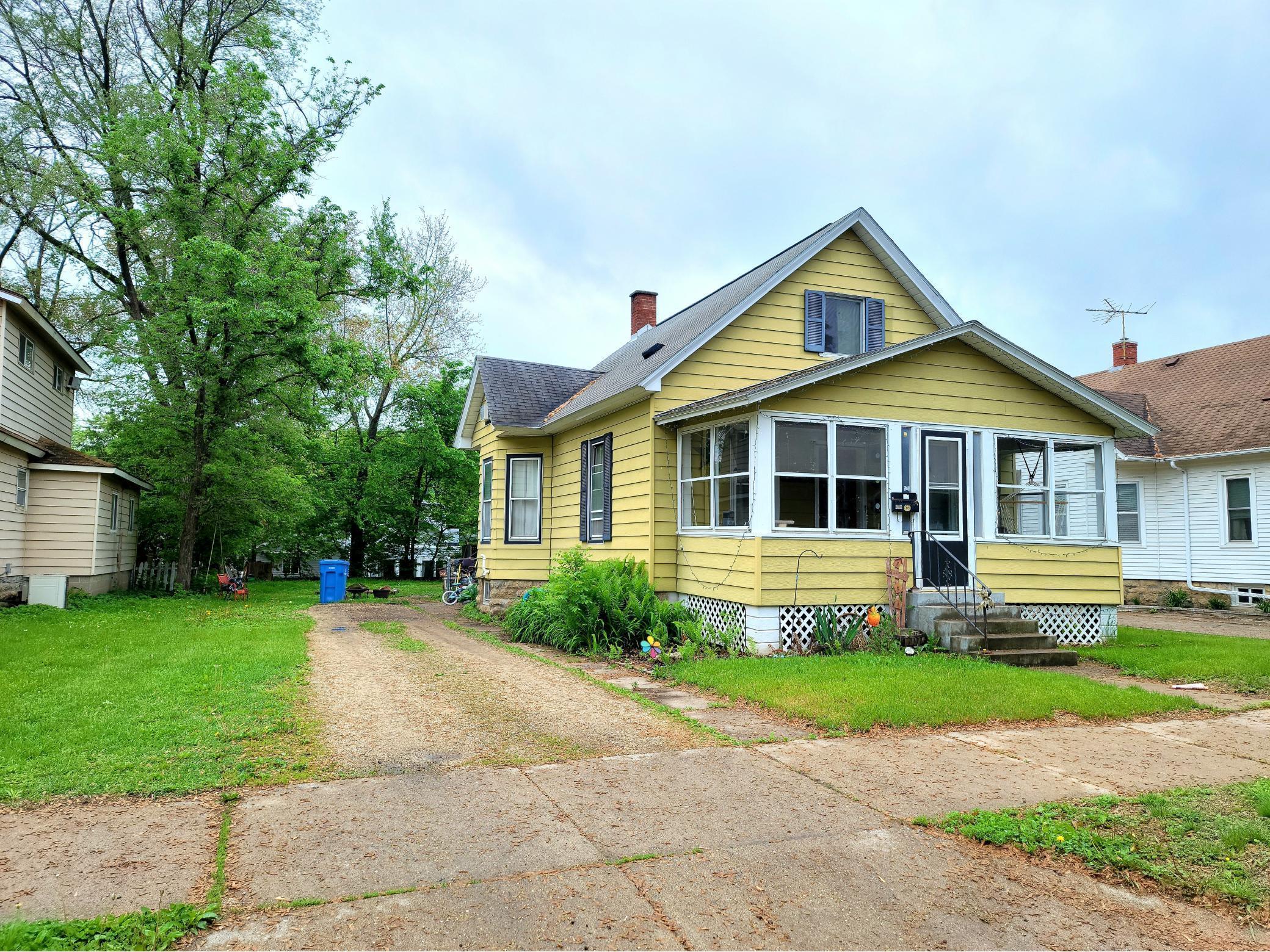 947 W King Street, Winona, MN, 55987 MLS 5762285 Edina Realty