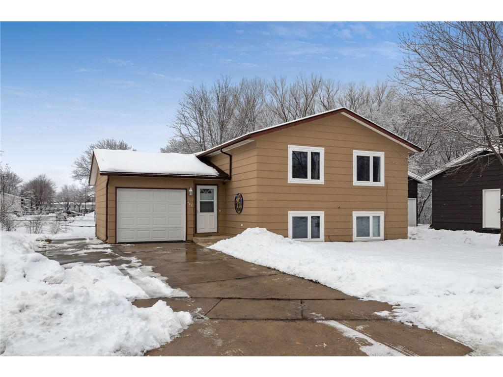 947 W Village Circle SE Rochester MN 55904 6320187 image1