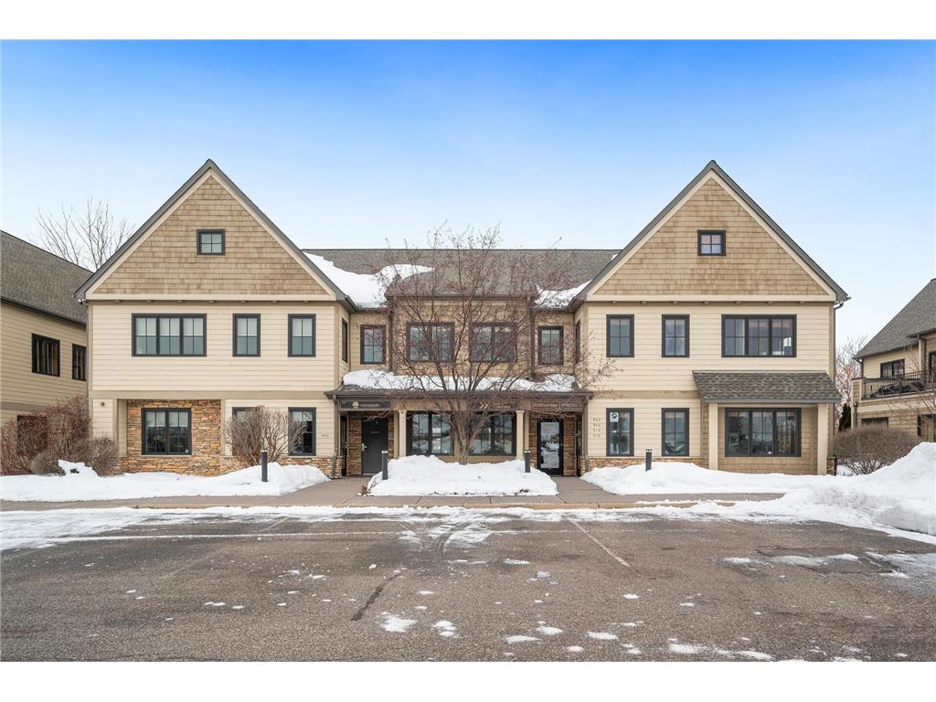 948 Inwood Avenue N Oakdale MN 55128 - Armstrong Lake 6337302 image1