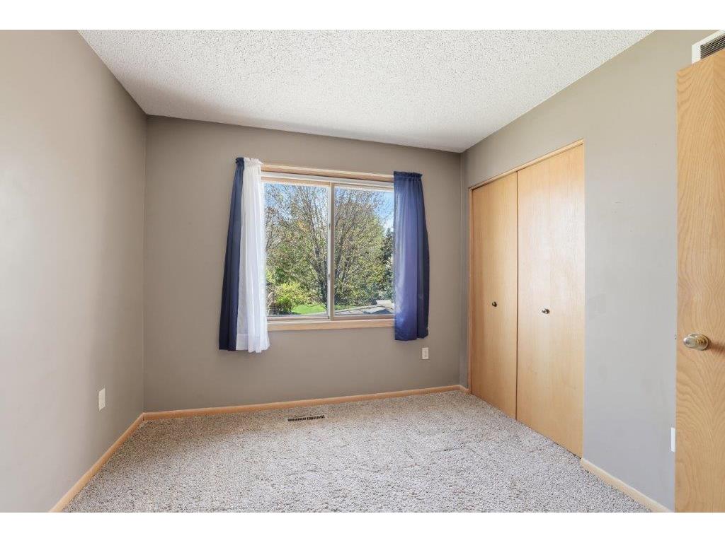 9480 71st Bay S Cottage Grove MN 55016 7070101 image19