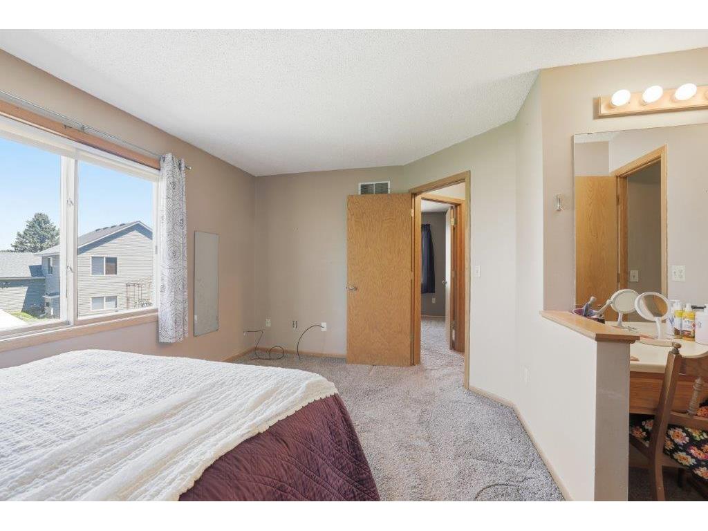 9480 71st Bay S Cottage Grove MN 55016 7070101 image22