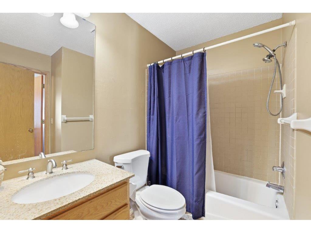 9480 71st Bay S Cottage Grove MN 55016 7070101 image23