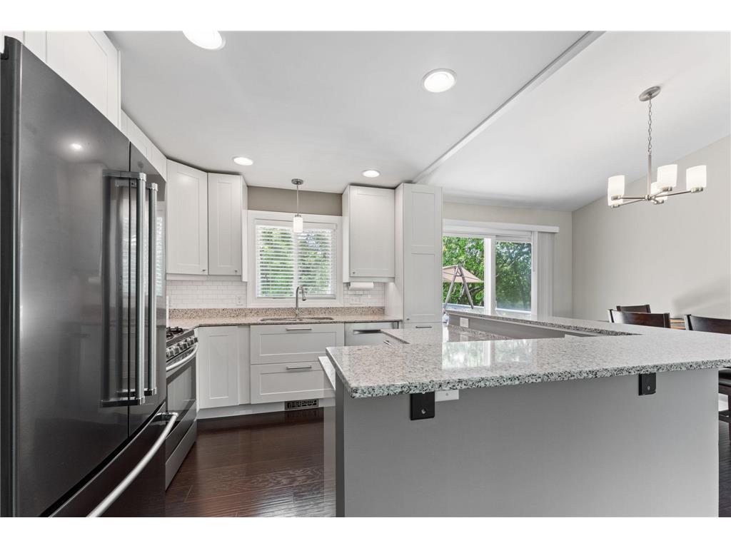 9486 Van Buren Street NE Blaine MN 55434 7099434 image27