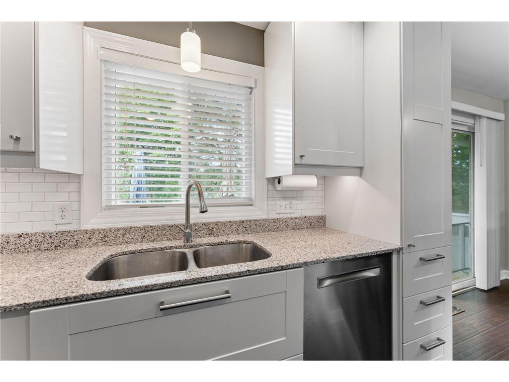9486 Van Buren Street NE Blaine MN 55434 7099434 image28