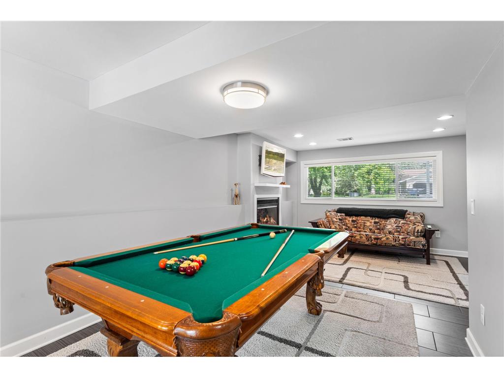 9486 Van Buren Street NE Blaine MN 55434 7099434 image49