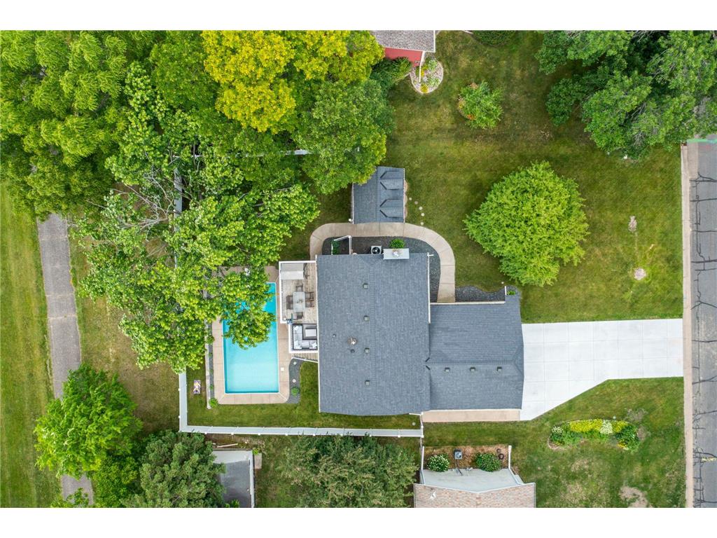 9486 Van Buren Street NE Blaine MN 55434 7099434 image6