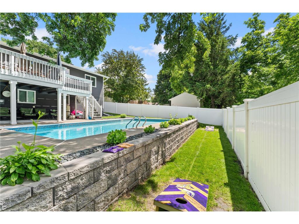9486 Van Buren Street NE Blaine MN 55434 7099434 image75